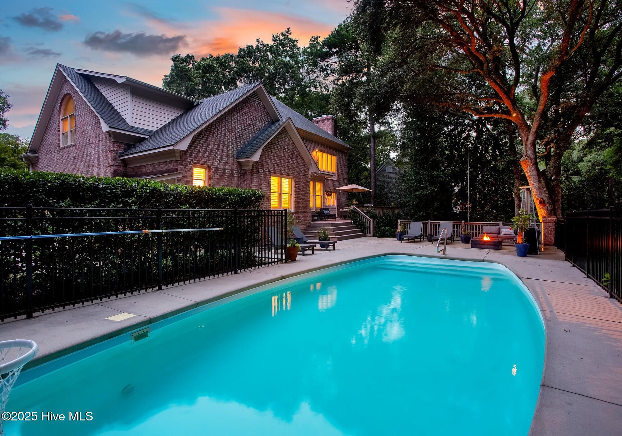 1508 Radian Road