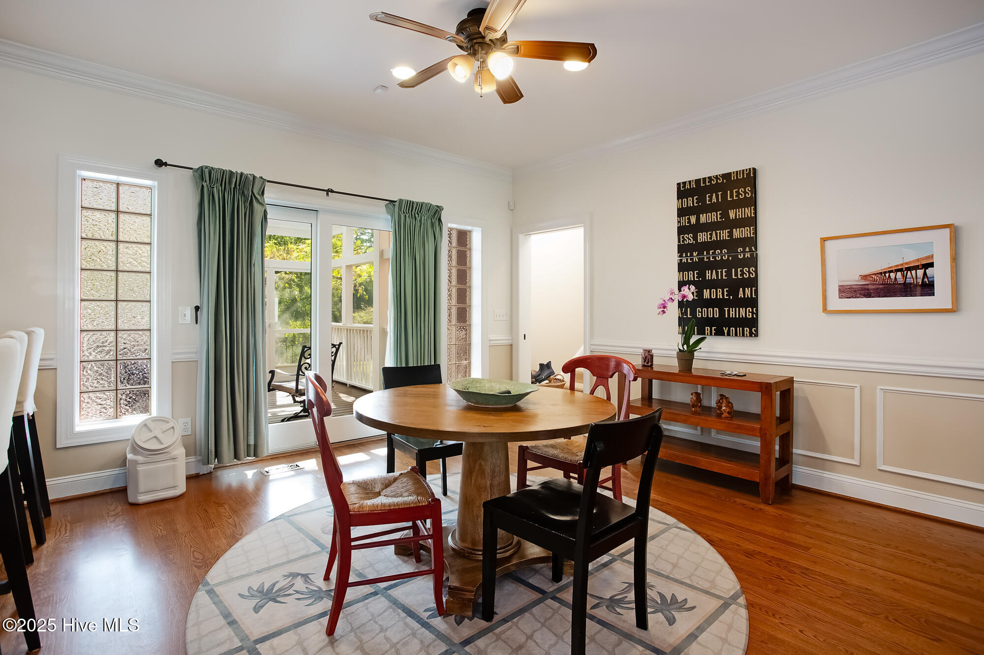 100 Edgewater Lane
