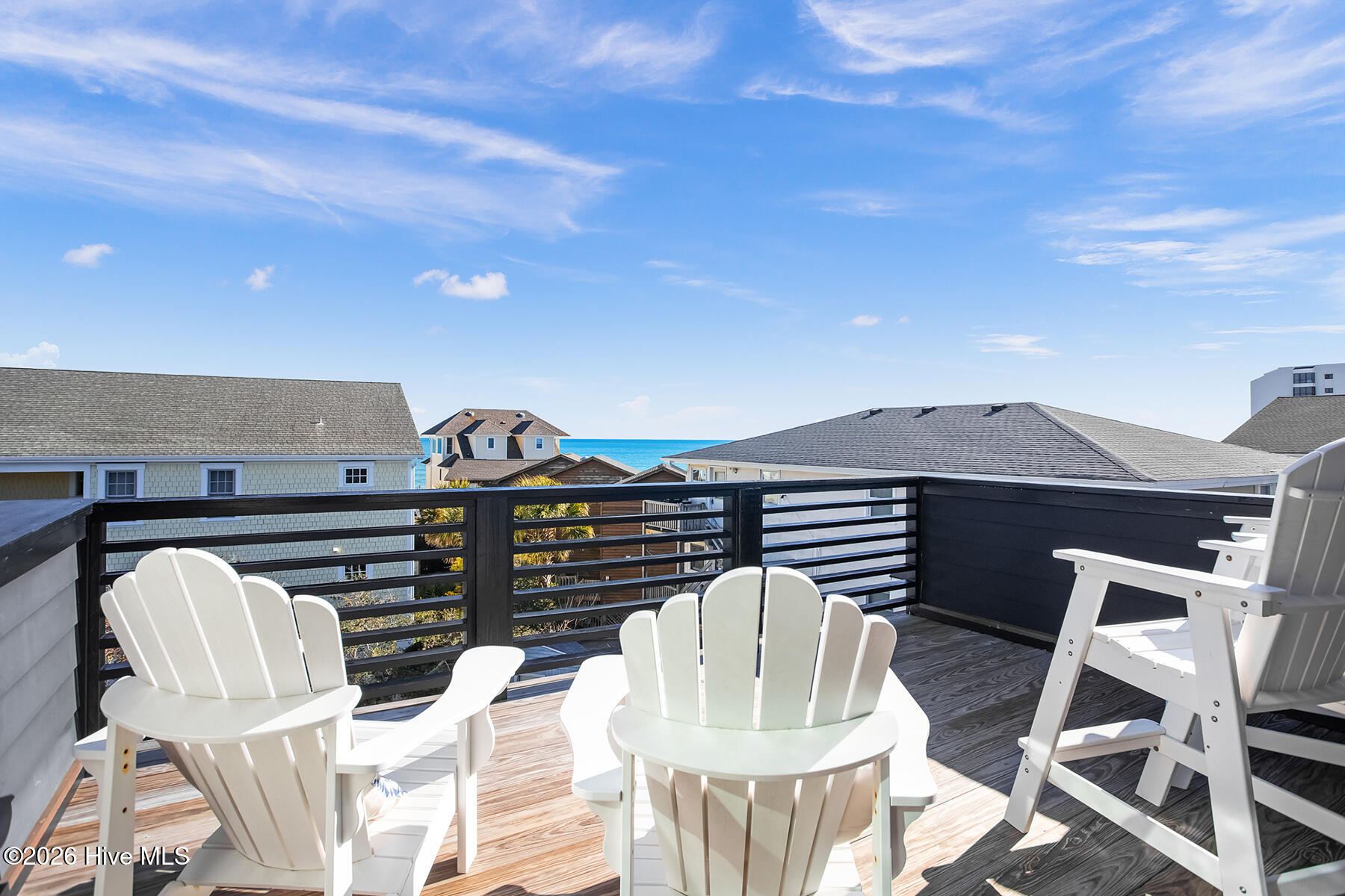 8 E Columbia Street E B