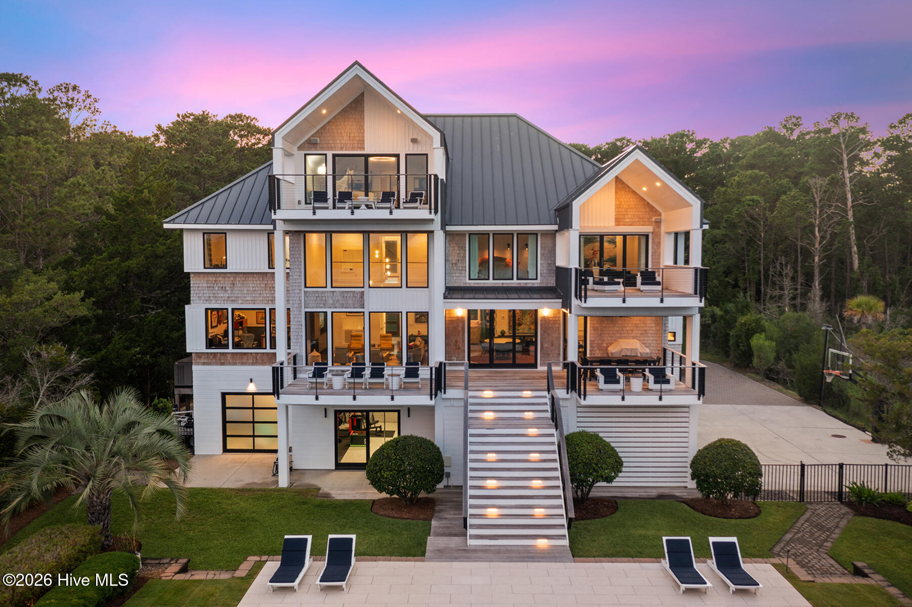 5329 Holt Road