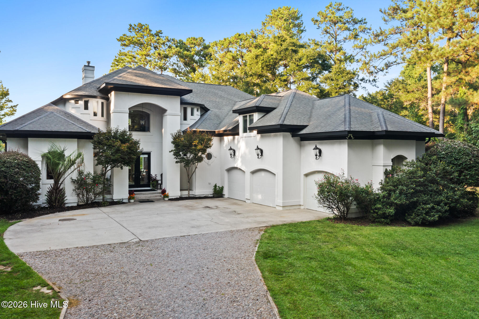 8709 Decoy Lane