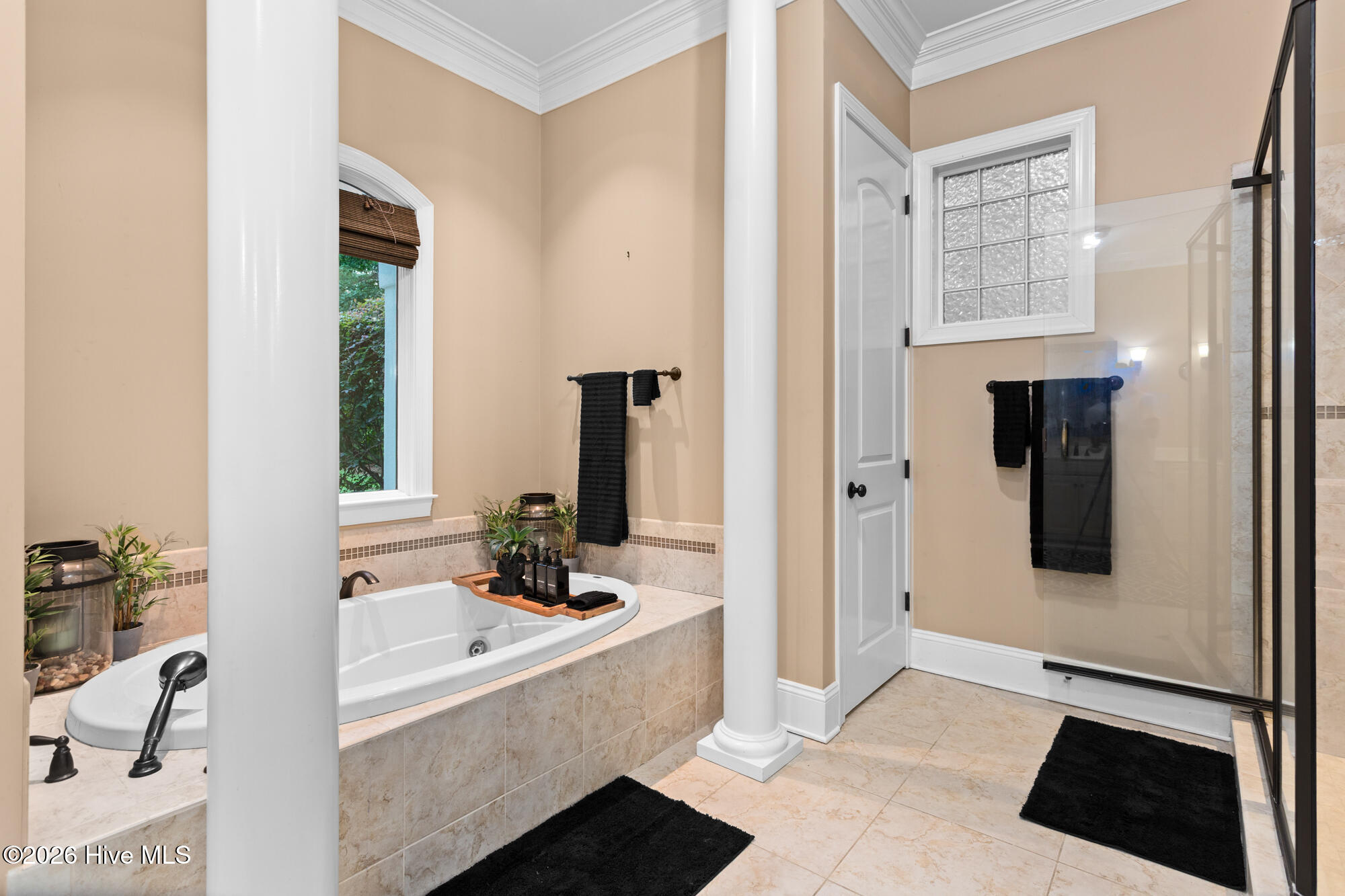 8709 Decoy Lane