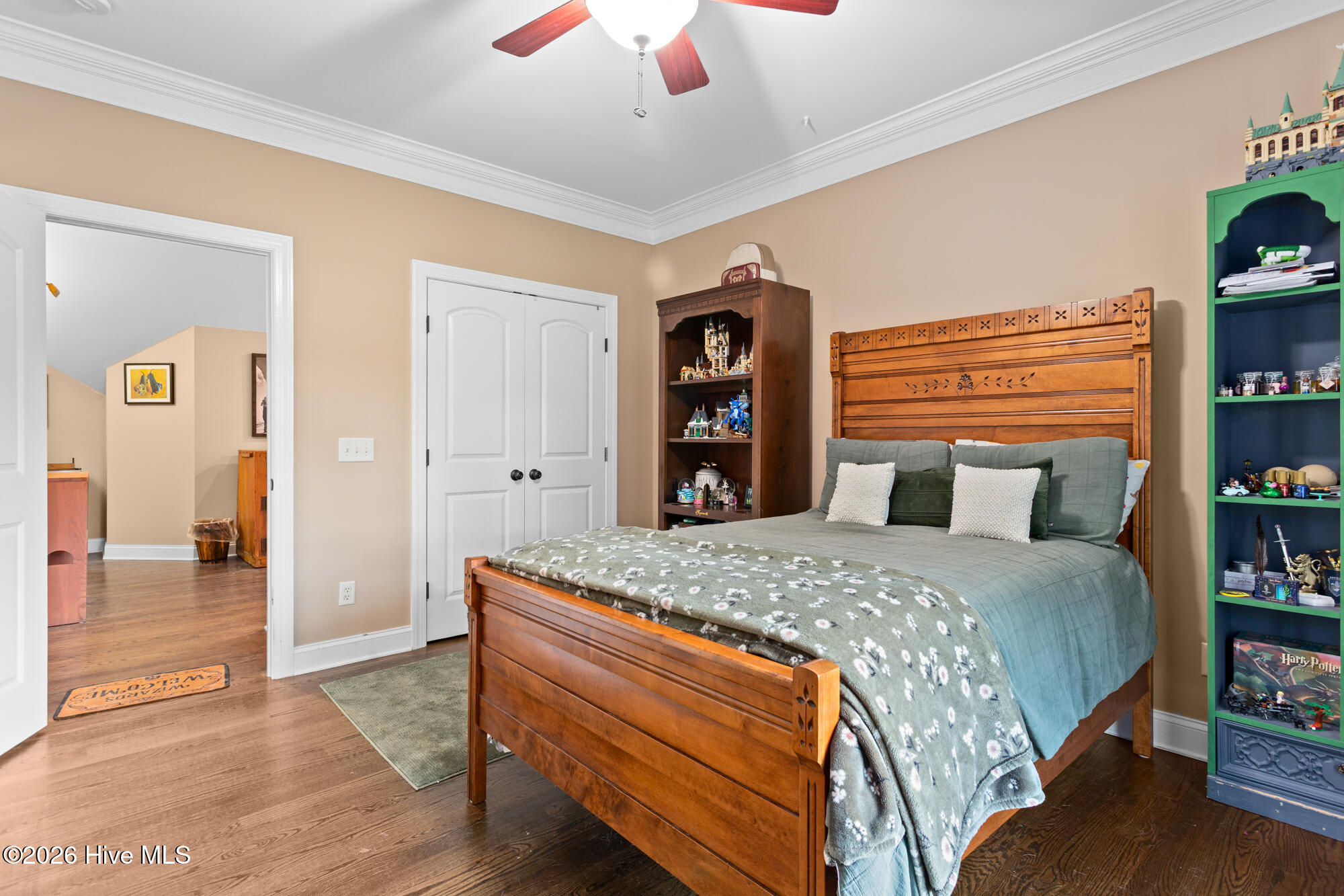 8709 Decoy Lane