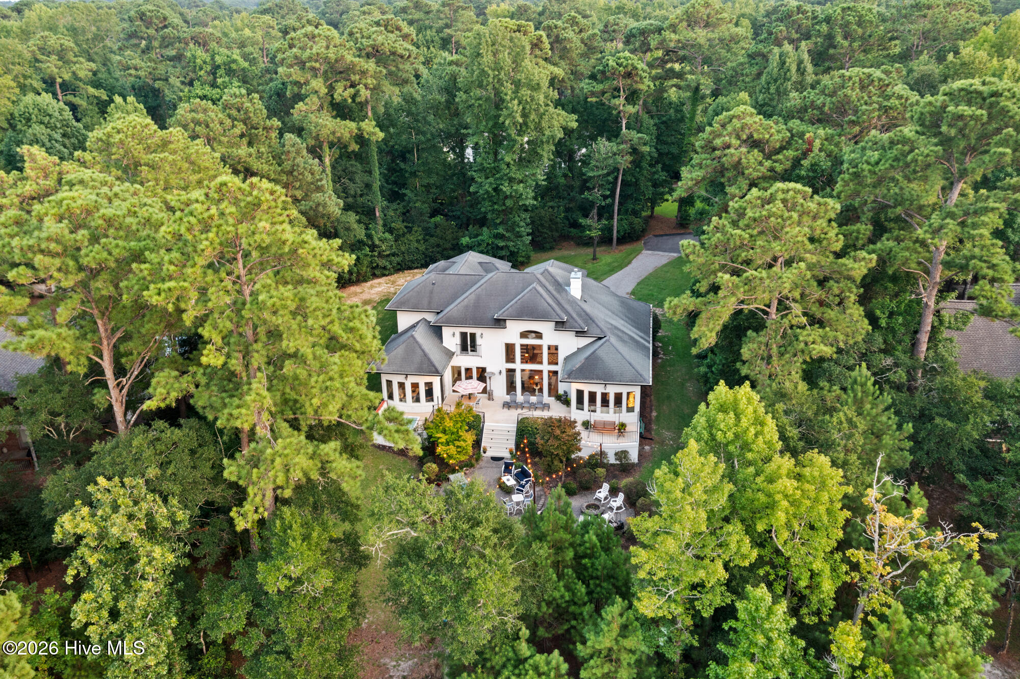 8709 Decoy Lane