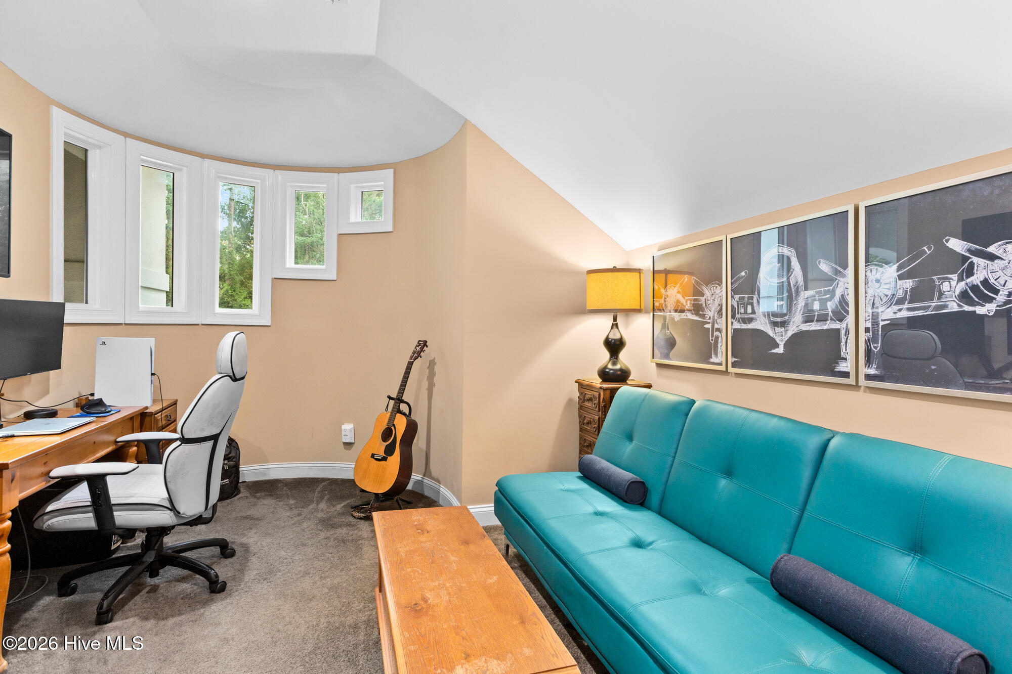 8709 Decoy Lane