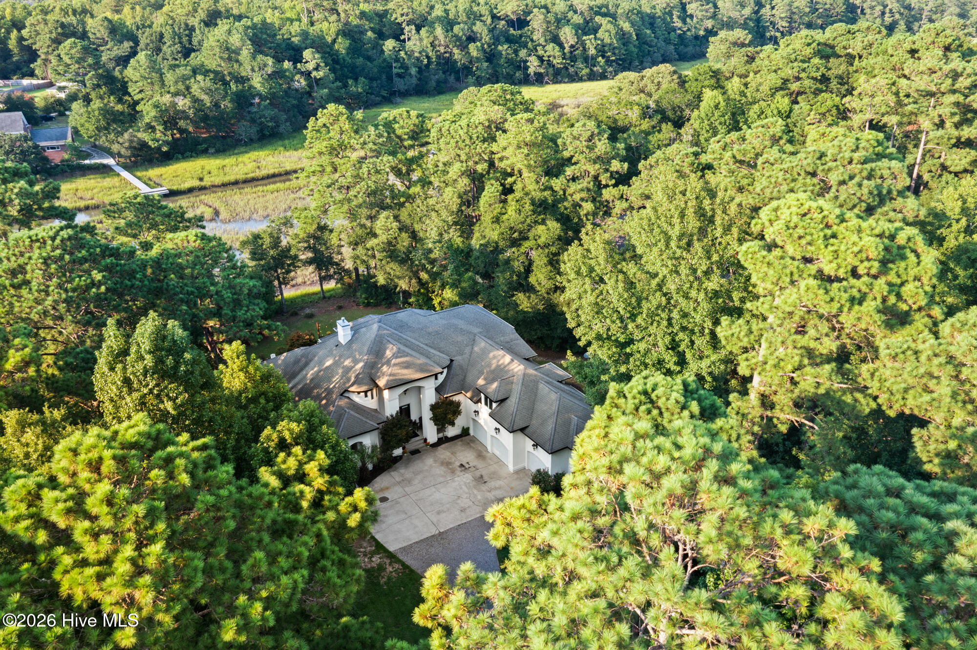 8709 Decoy Lane