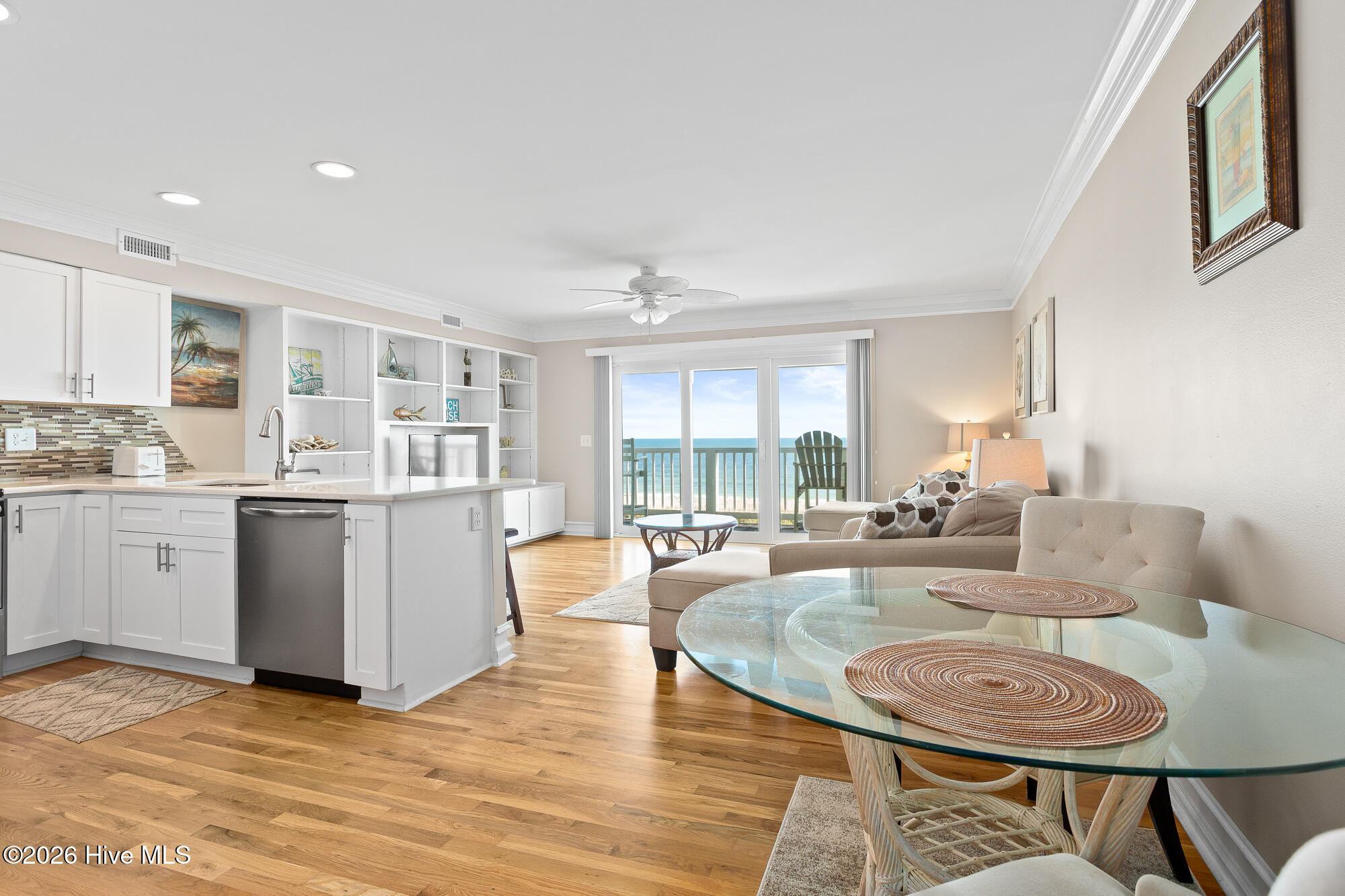 612 N Carolina Beach Avenue N Unit: Unit 3a