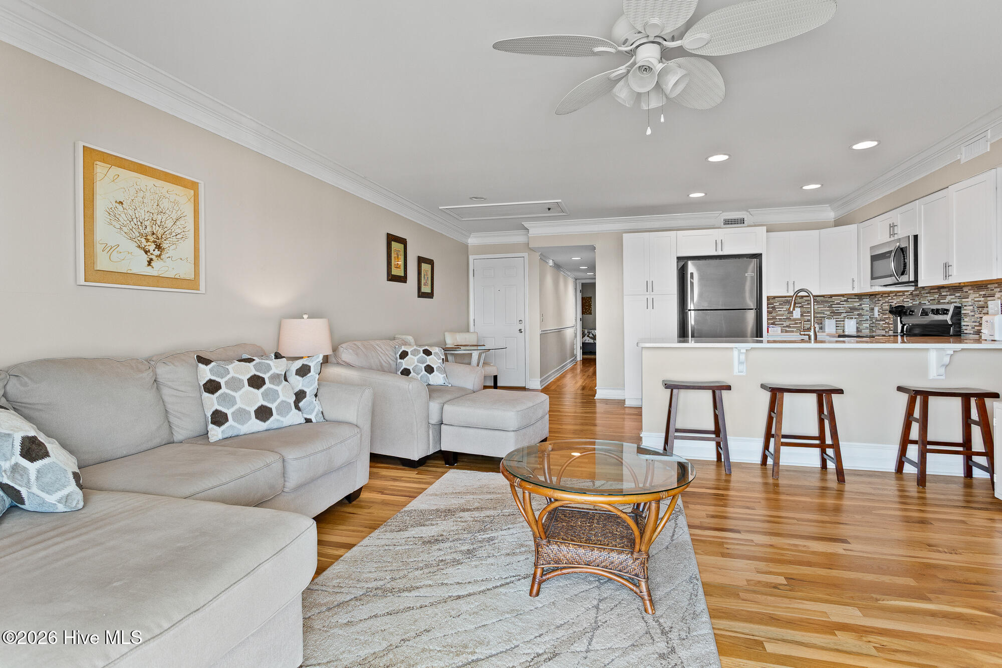 612 N Carolina Beach Avenue N Unit: Unit 3a