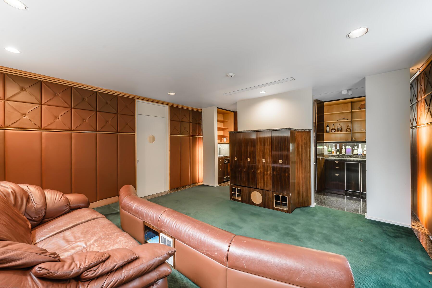 3 Paddock Court