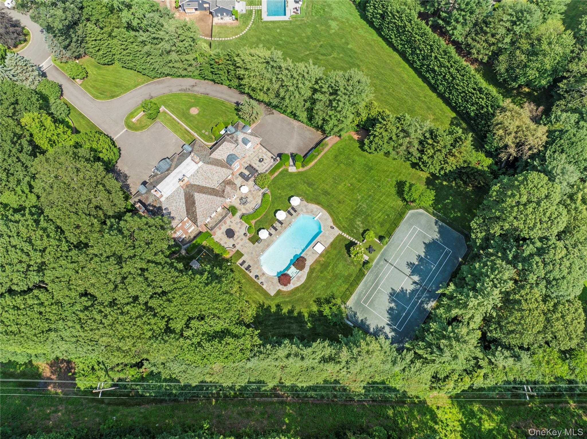 8 Vista Lane