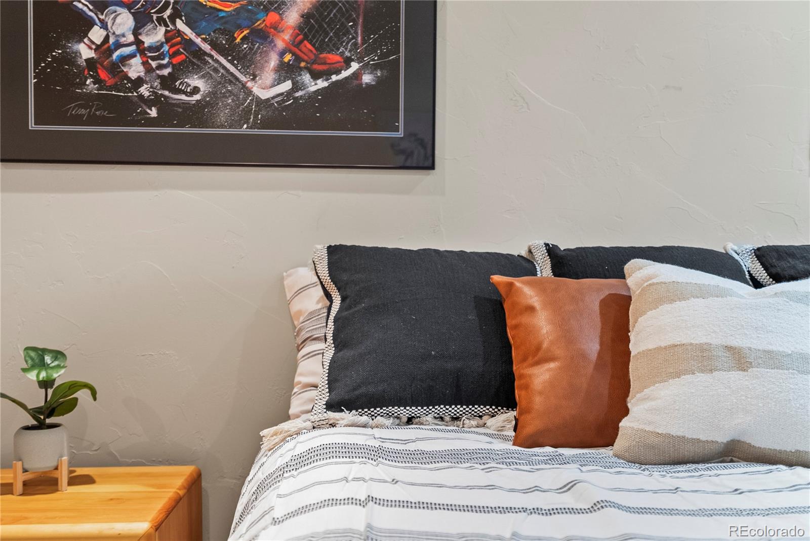 104 Ensign Drive Unit: A