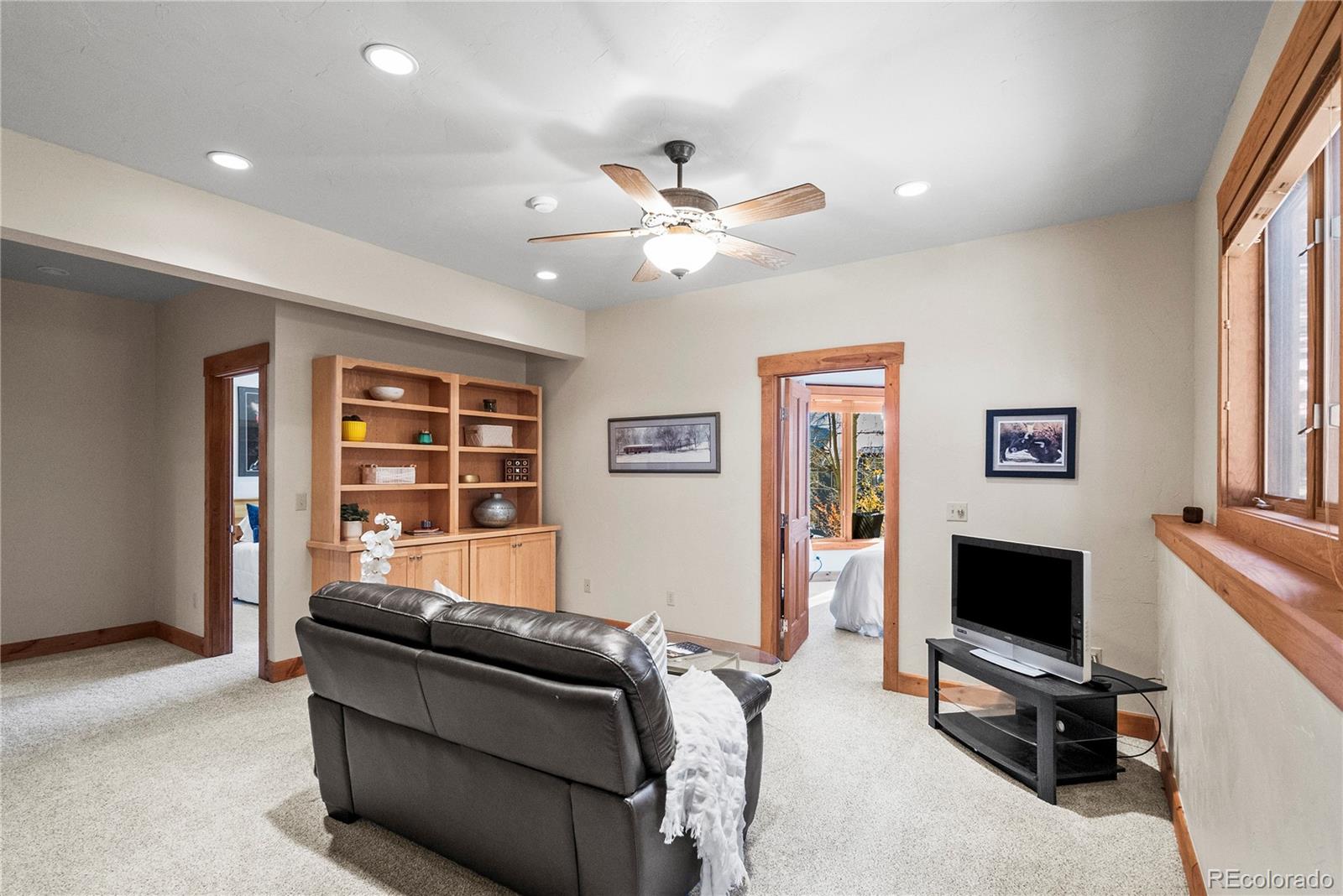 104 Ensign Drive Unit: A