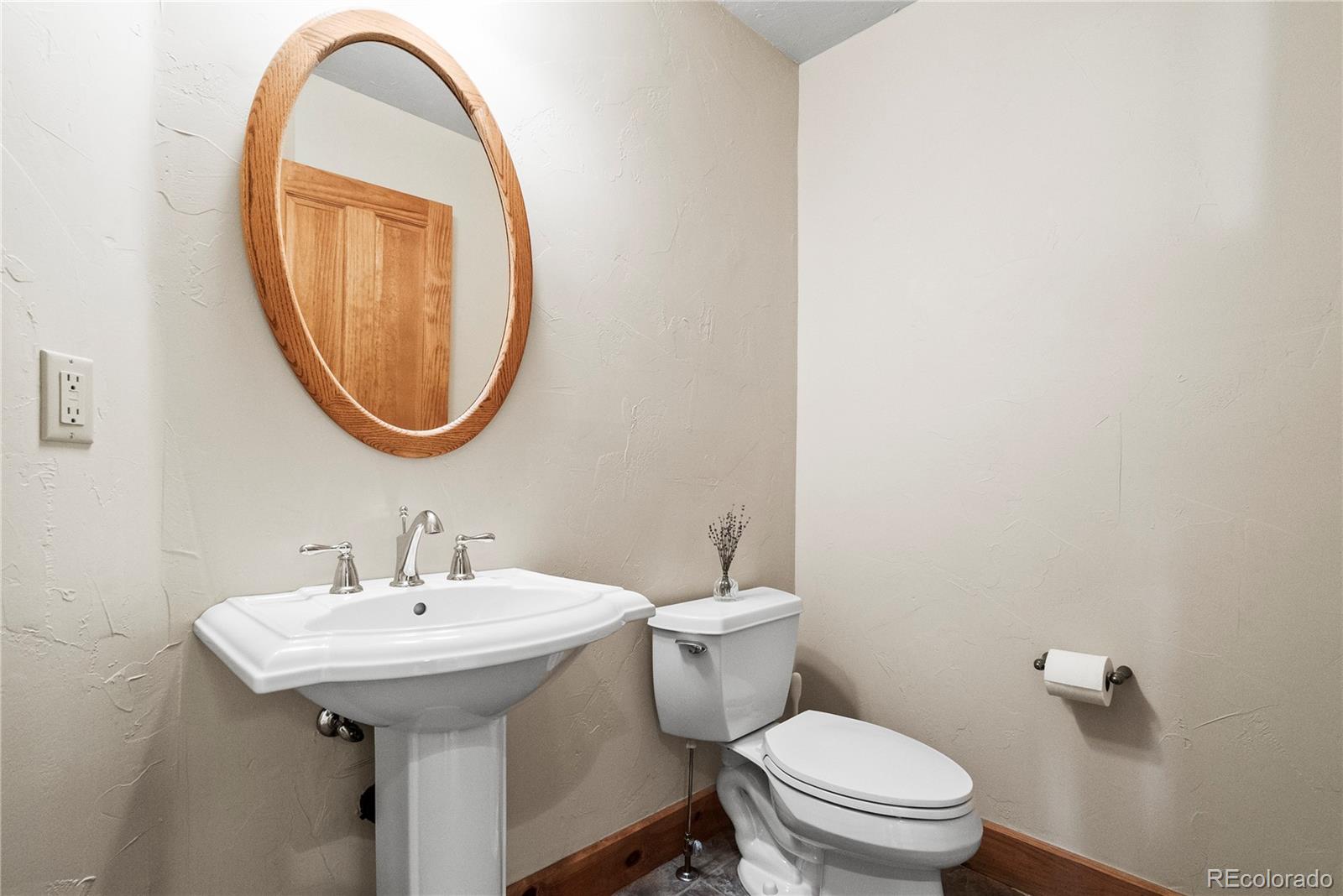 104 Ensign Drive Unit: A