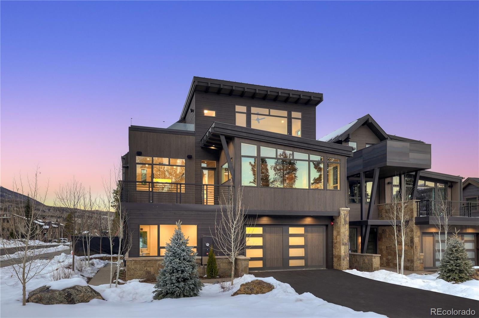 205 Frisco Street