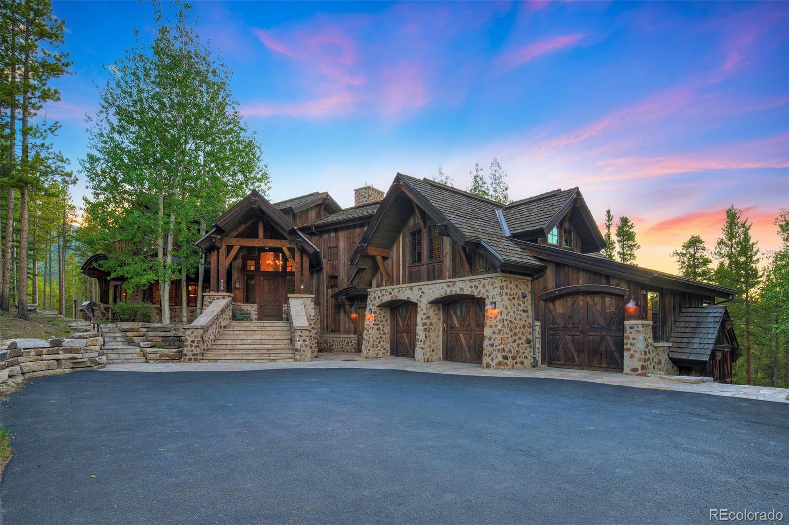 456 Peerless Drive