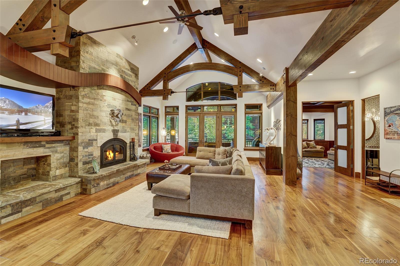 219 Glen Eagle Loop