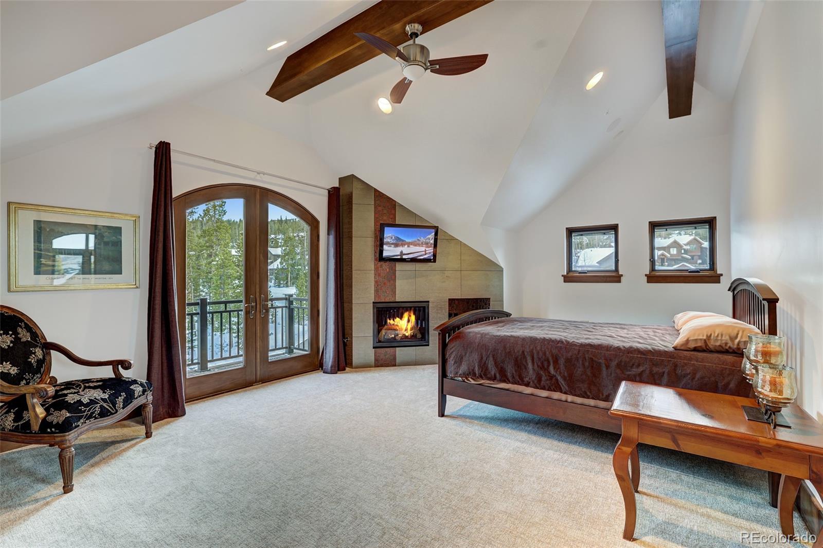 219 Glen Eagle Loop
