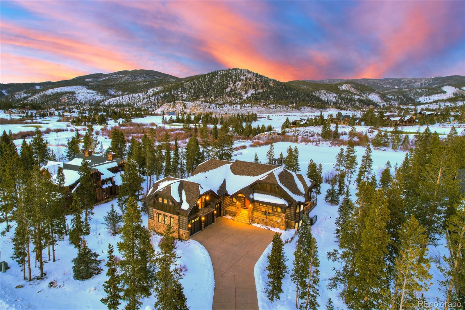 219 Glen Eagle Loop