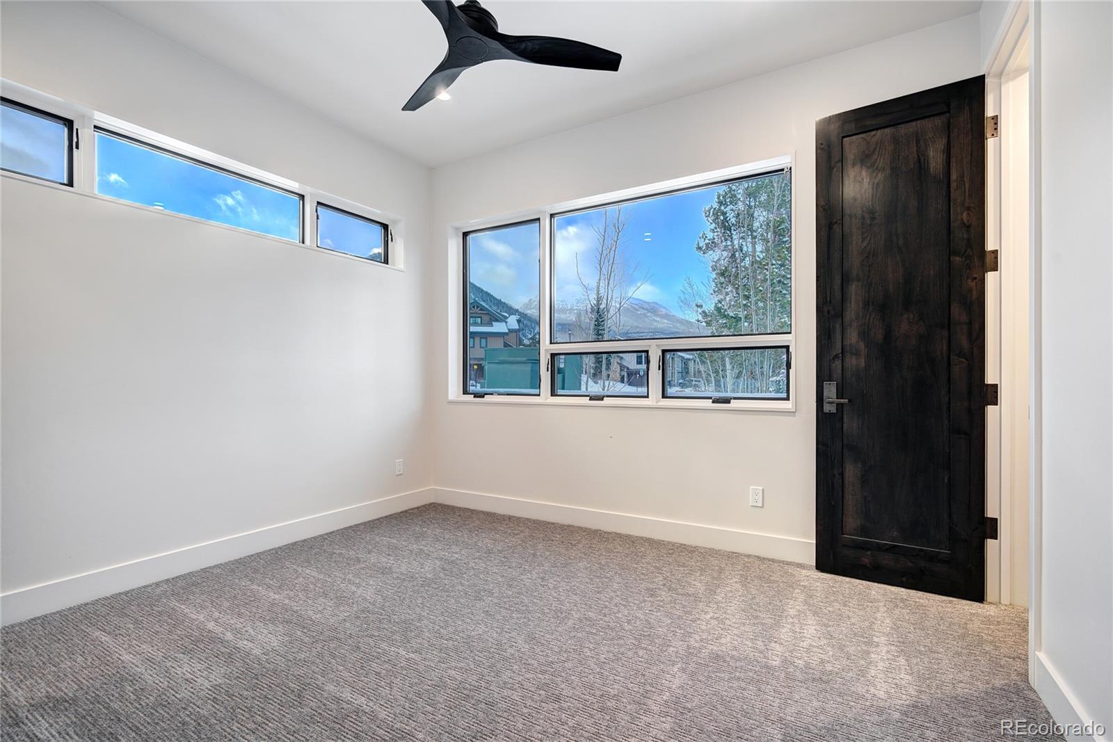 208 Frisco Alley