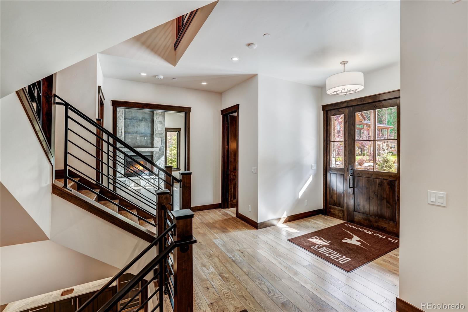 77 E Trade Court