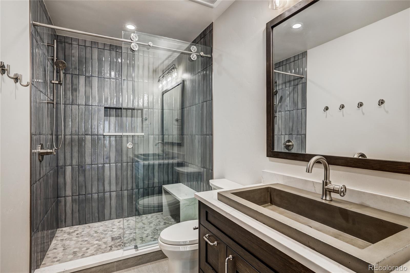 77 E Trade Court