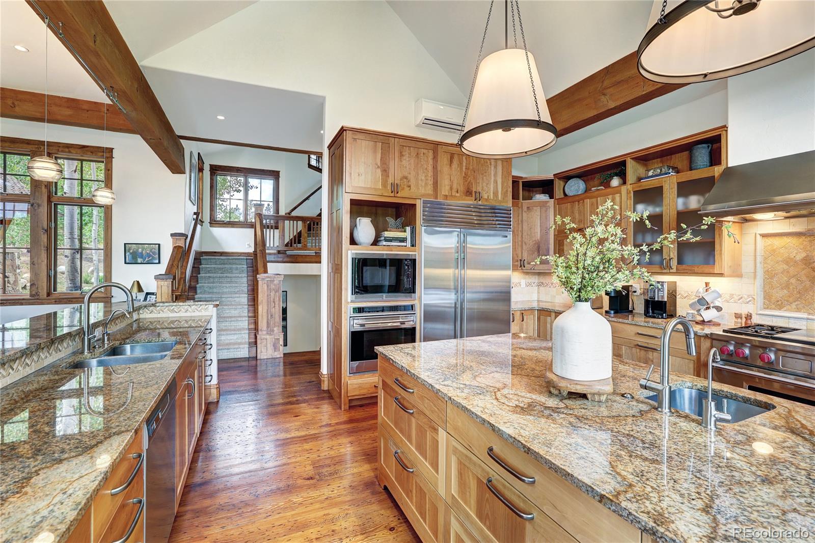 805 Highfield Trail