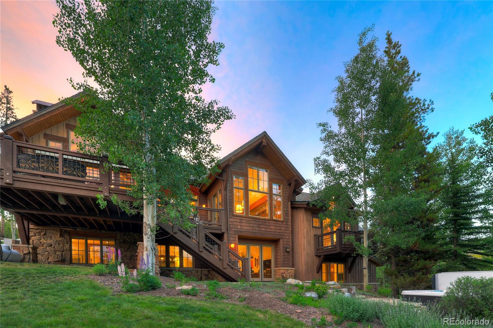 805 Highfield Trail