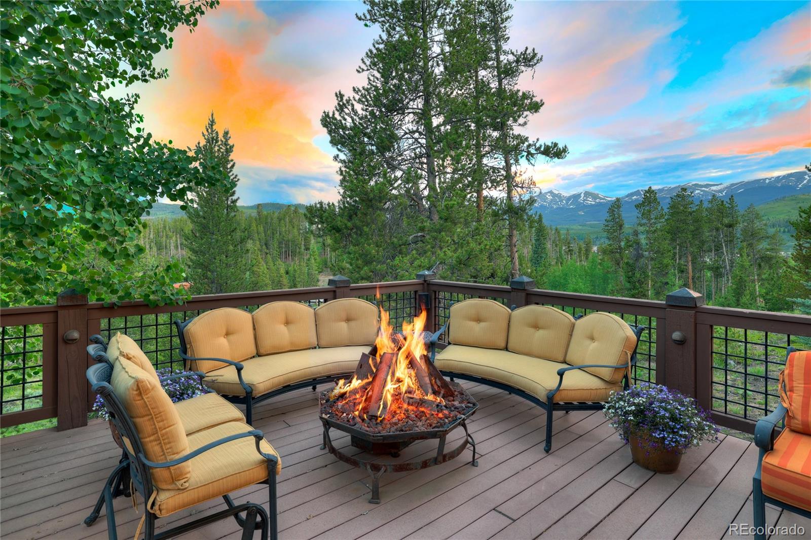 805 Highfield Trail