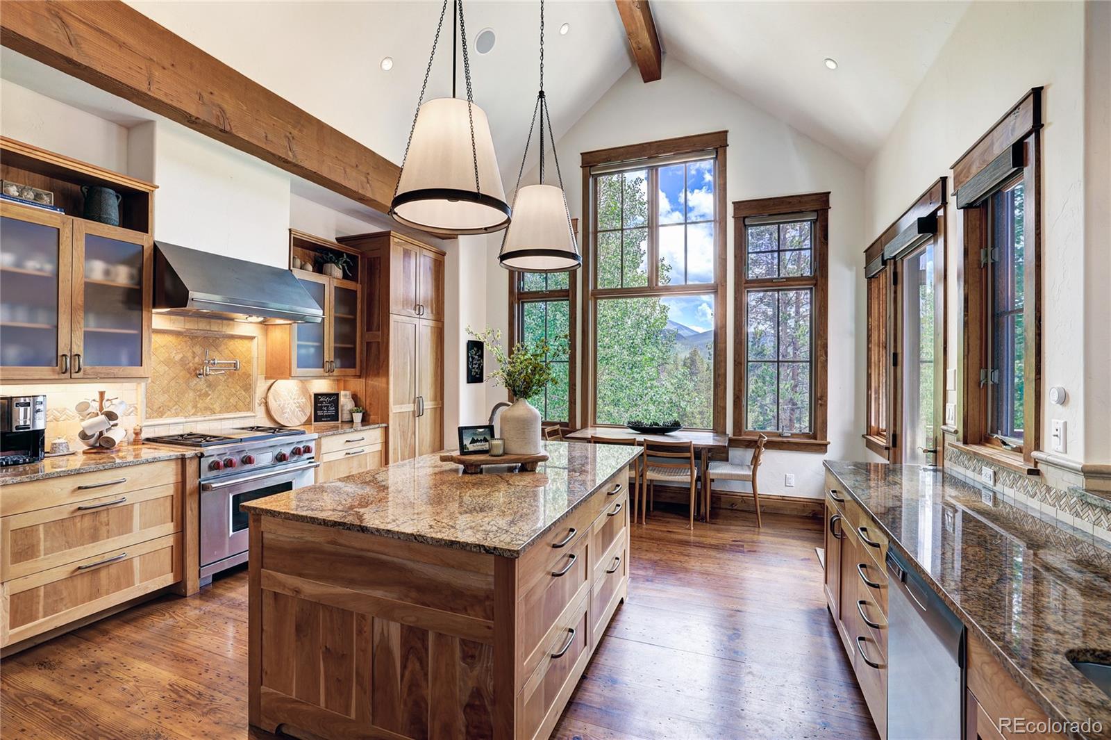 805 Highfield Trail
