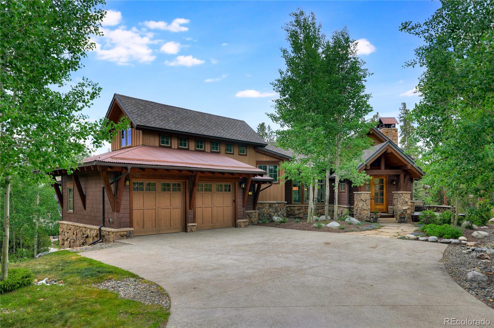 805 Highfield Trail