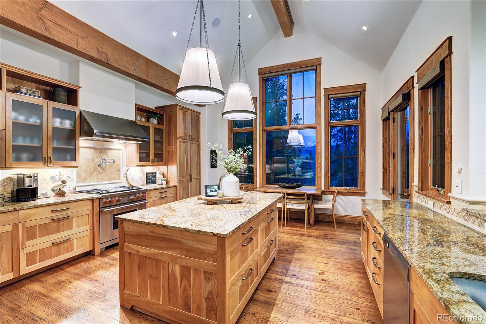 805 Highfield Trail