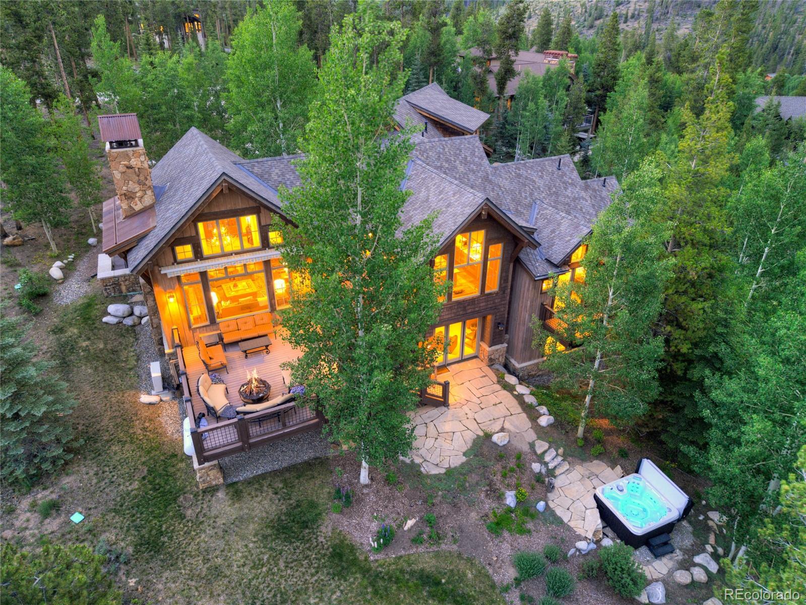 805 Highfield Trail