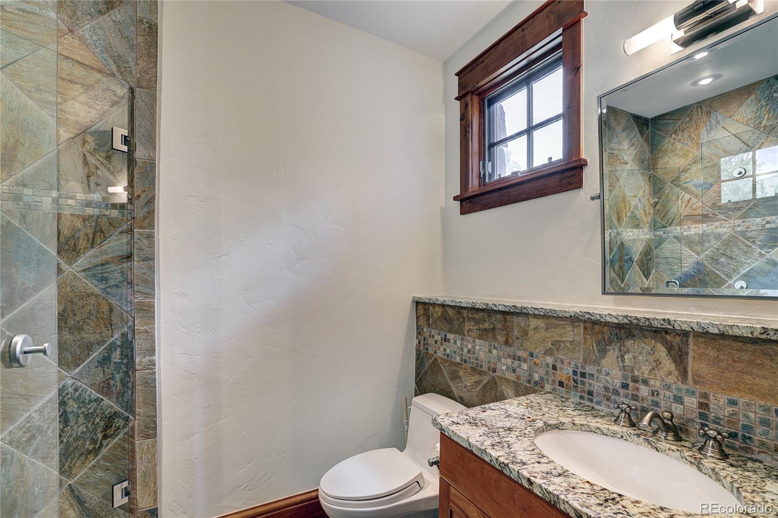 805 Highfield Trail
