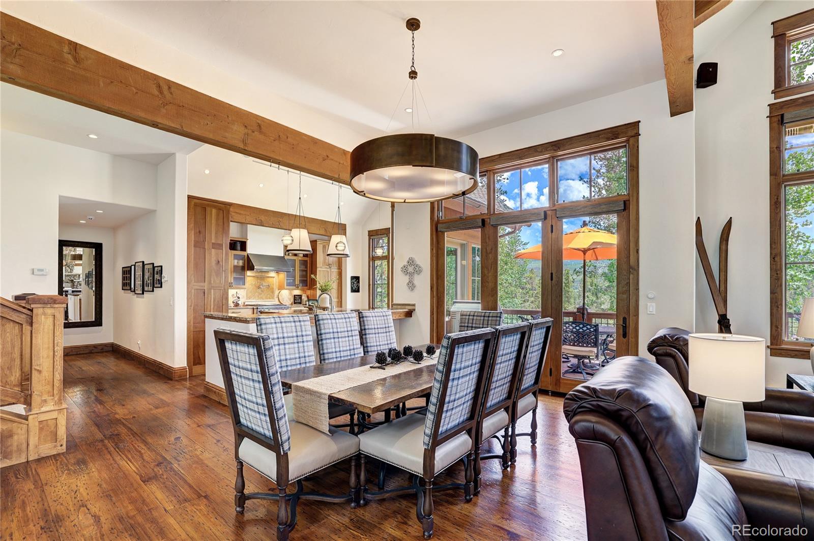 805 Highfield Trail