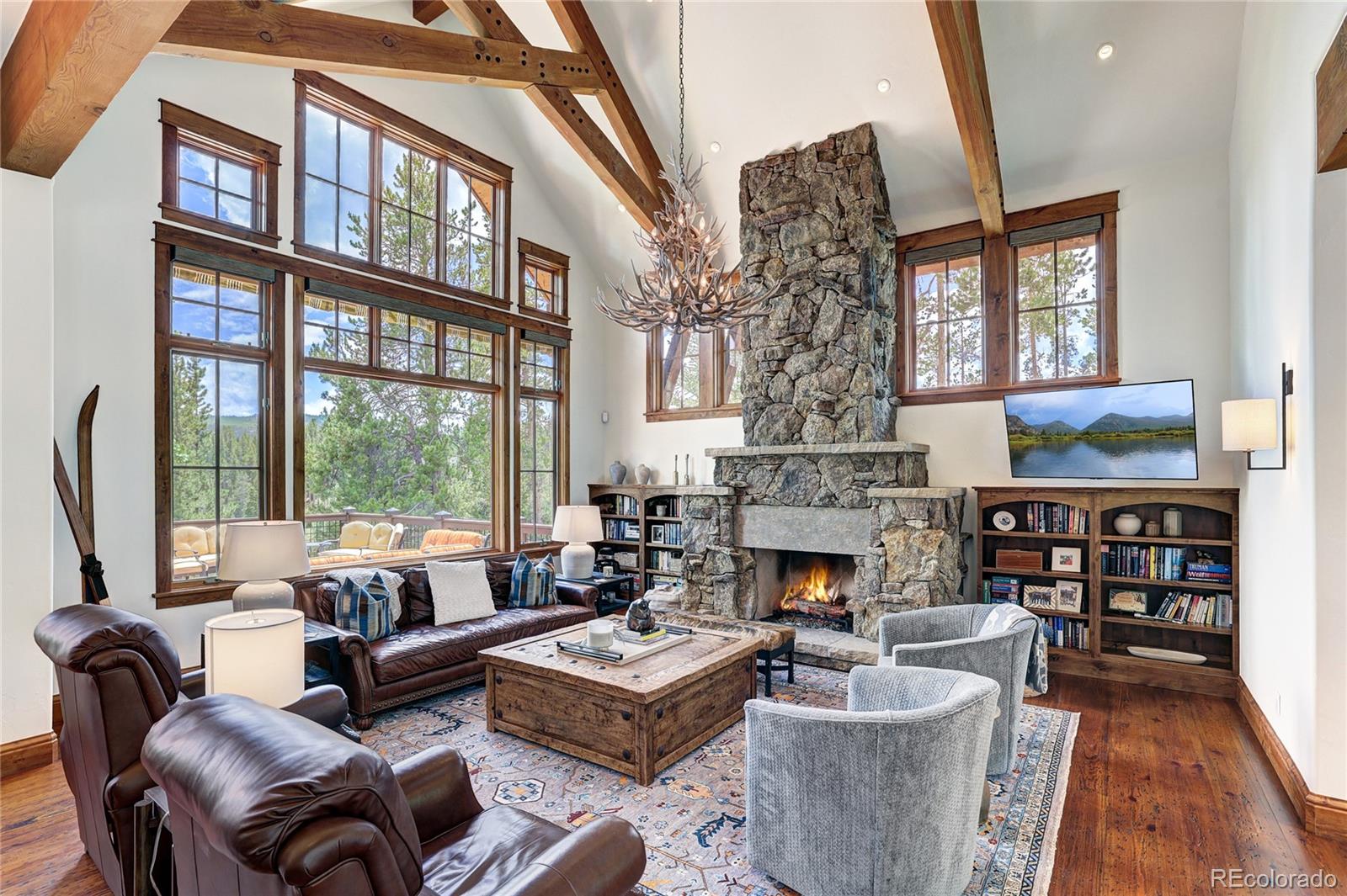 805 Highfield Trail
