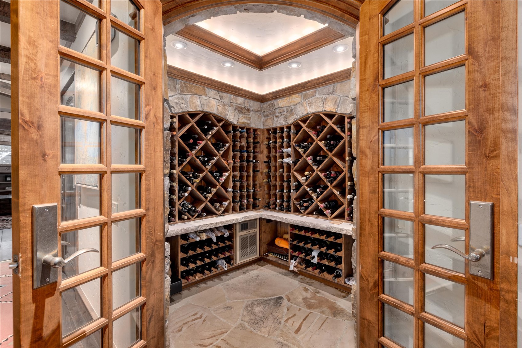 244 Peerless DRIVE