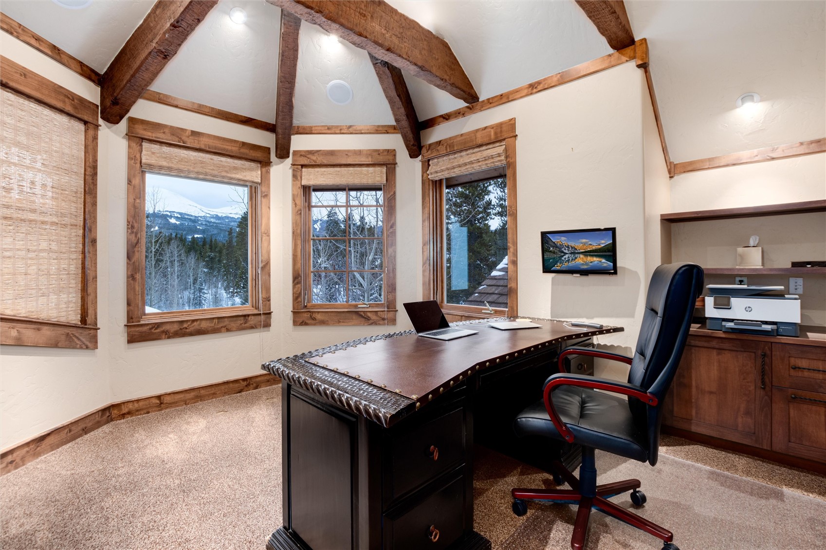 244 Peerless DRIVE