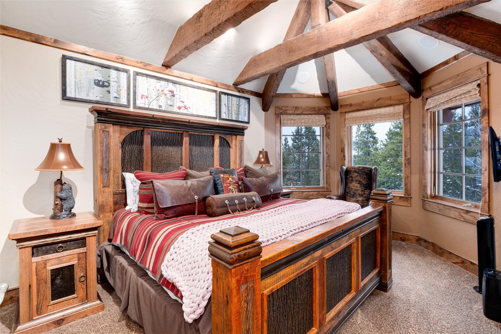244 Peerless DRIVE