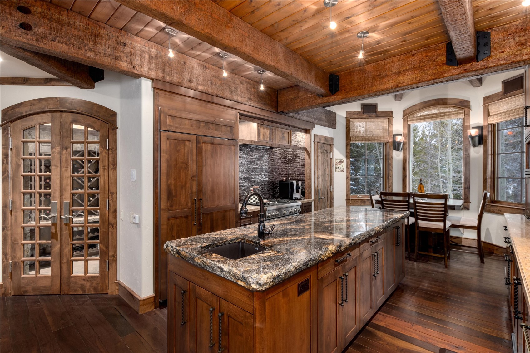 244 Peerless DRIVE