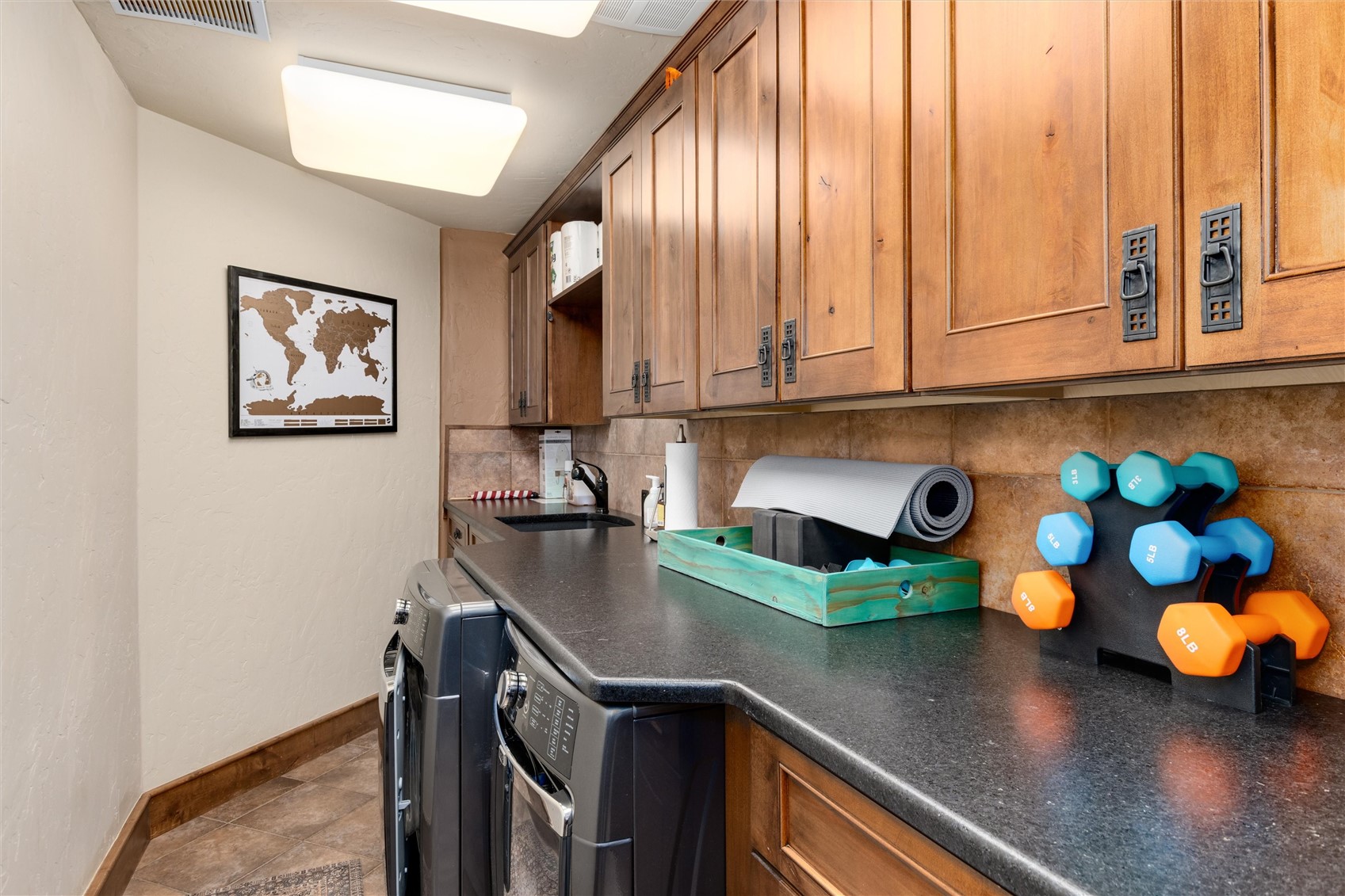 244 Peerless DRIVE
