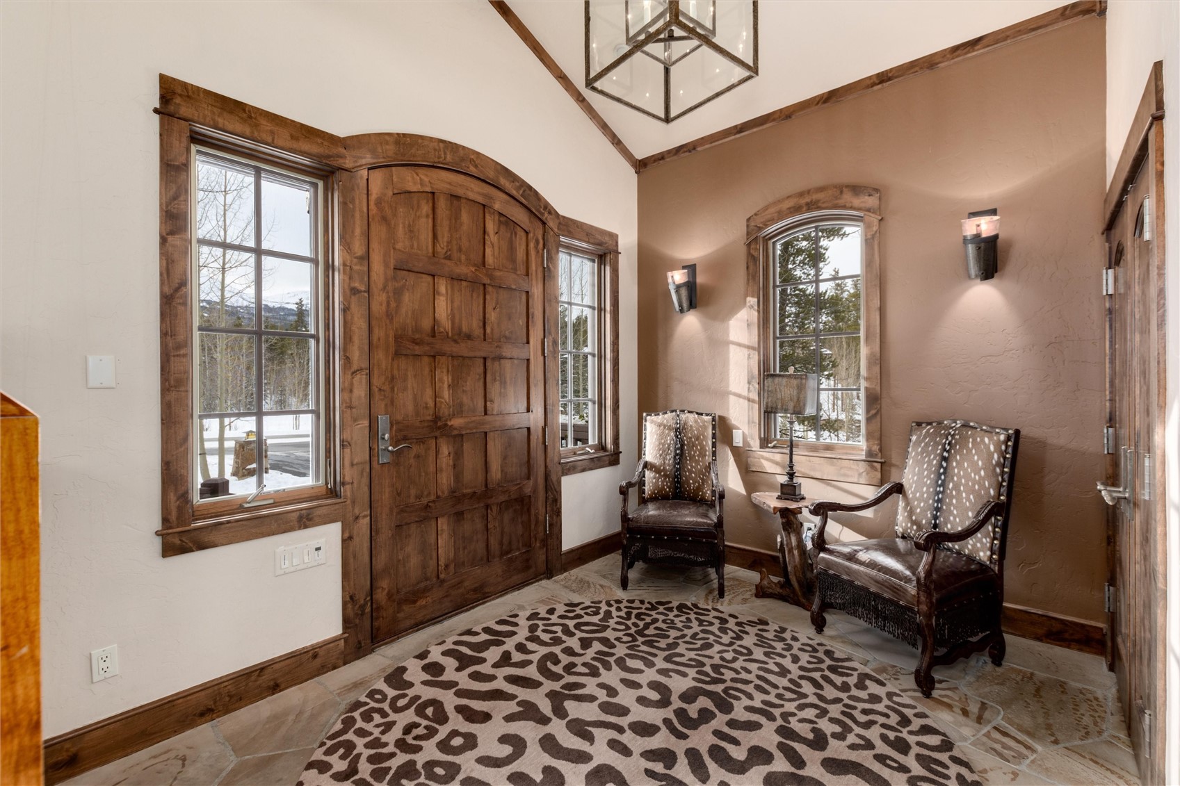 244 Peerless DRIVE