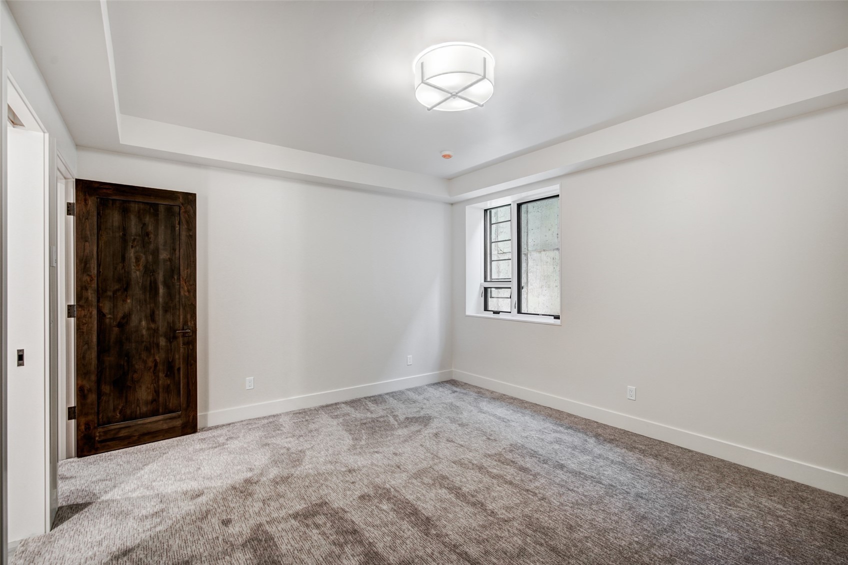 212 Frisco ALLEY