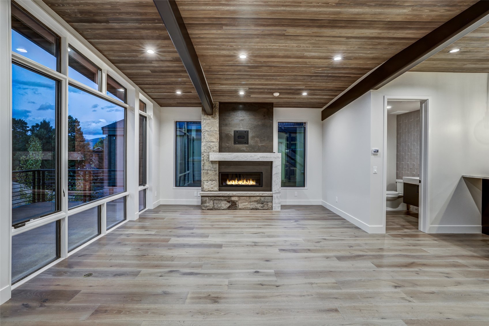 209 Frisco STREET 5