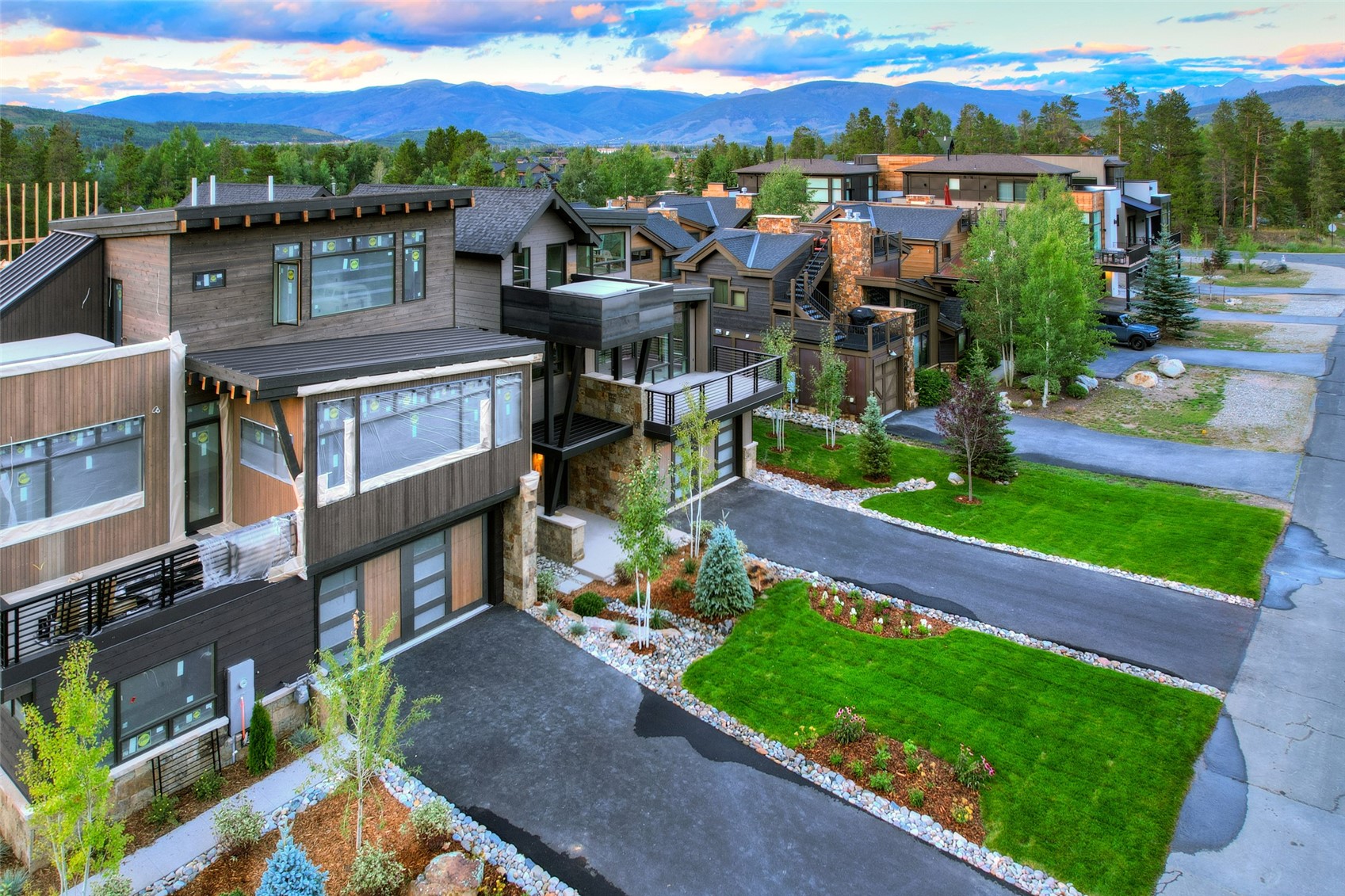 209 Frisco STREET 5