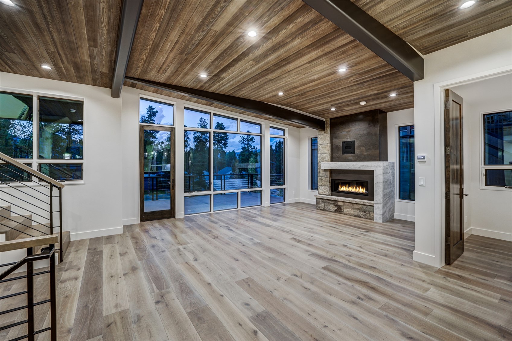 209 Frisco STREET 5