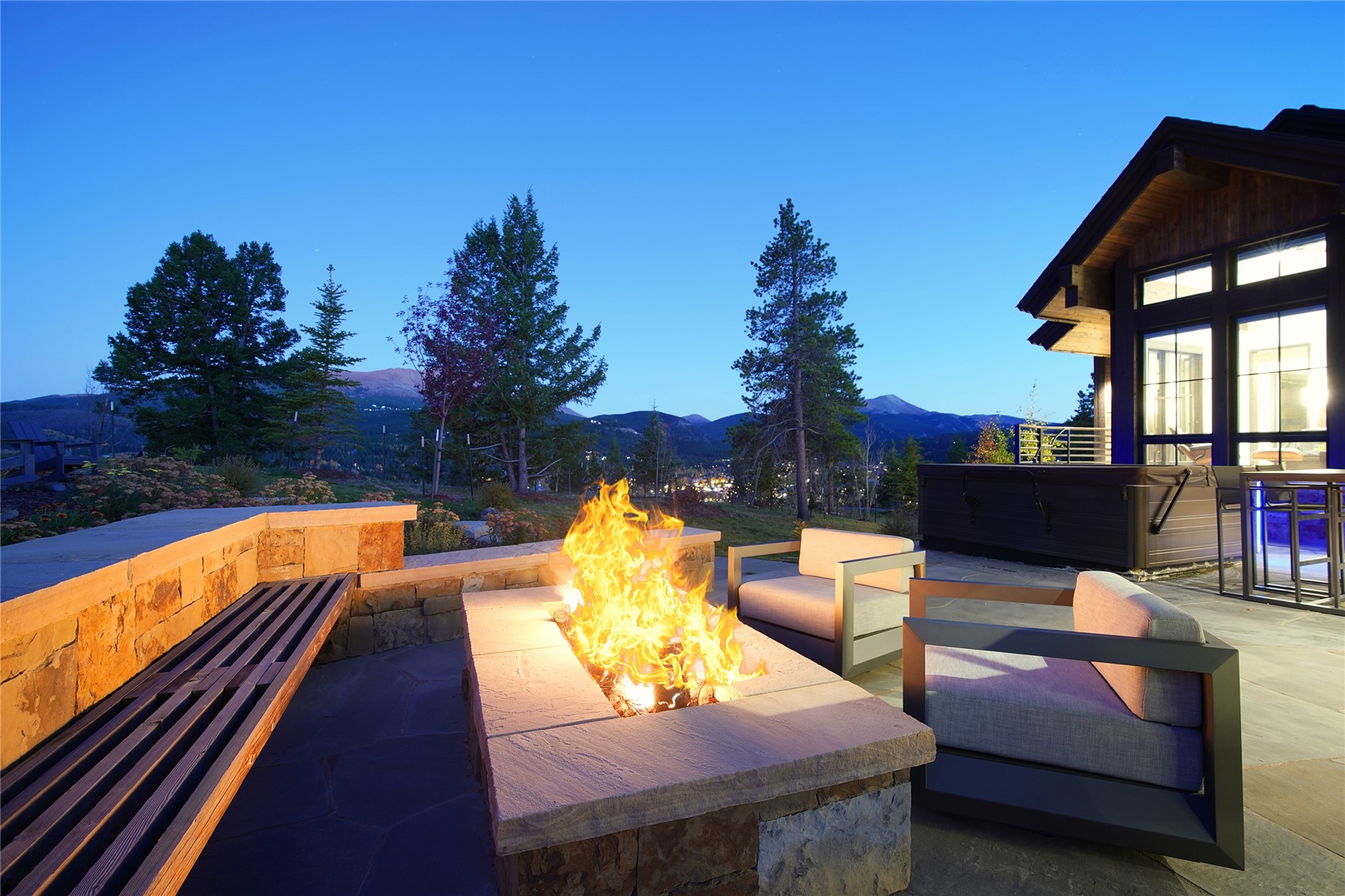 188 Peerless DRIVE