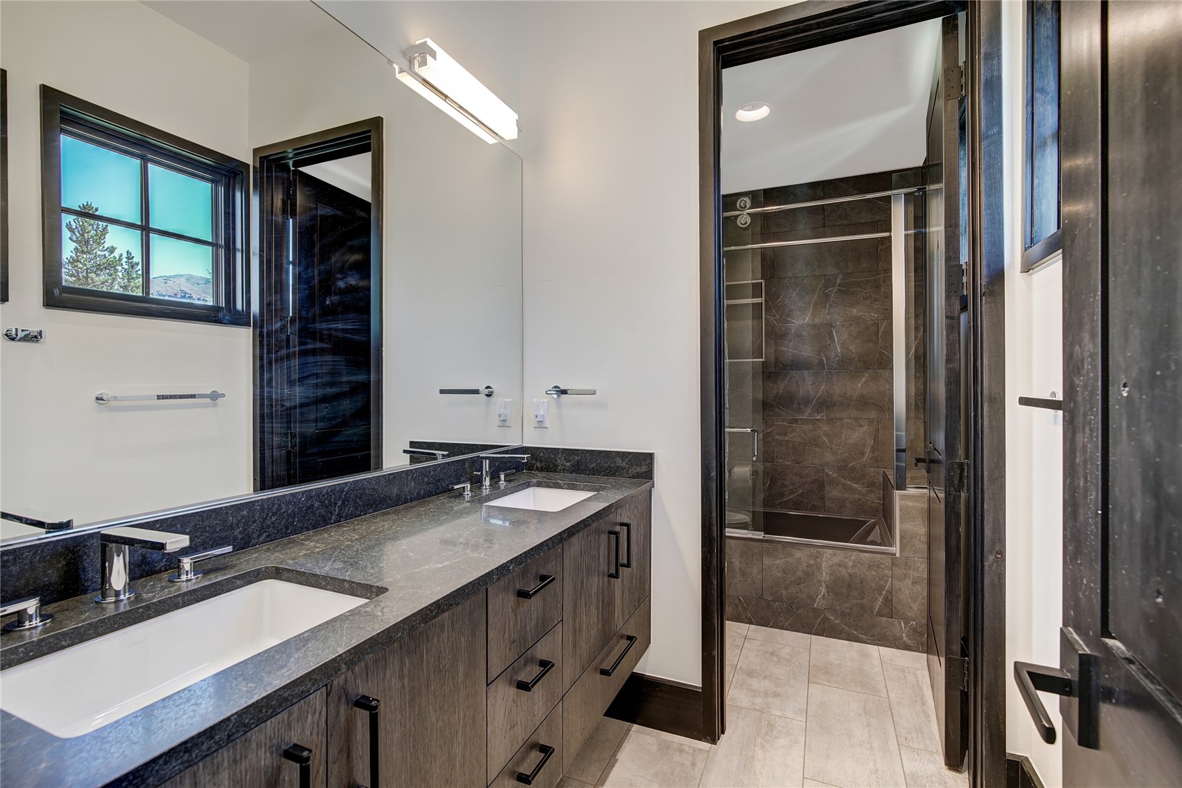 188 Peerless DRIVE