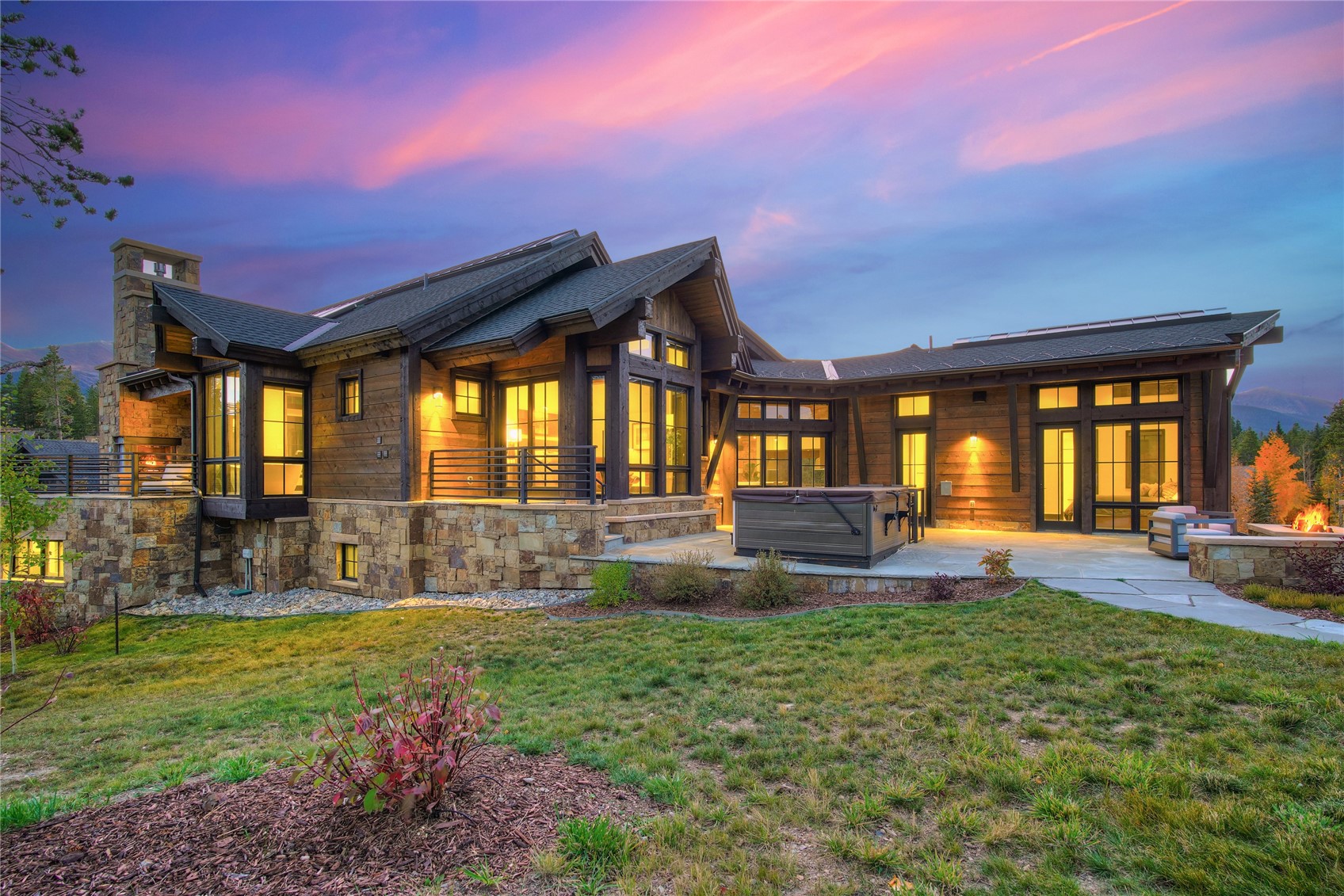188 Peerless DRIVE
