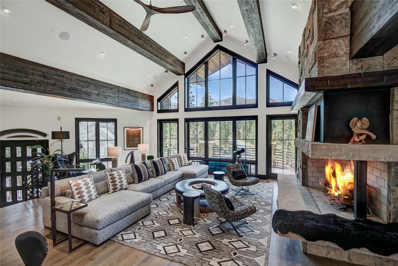 188 Peerless DRIVE