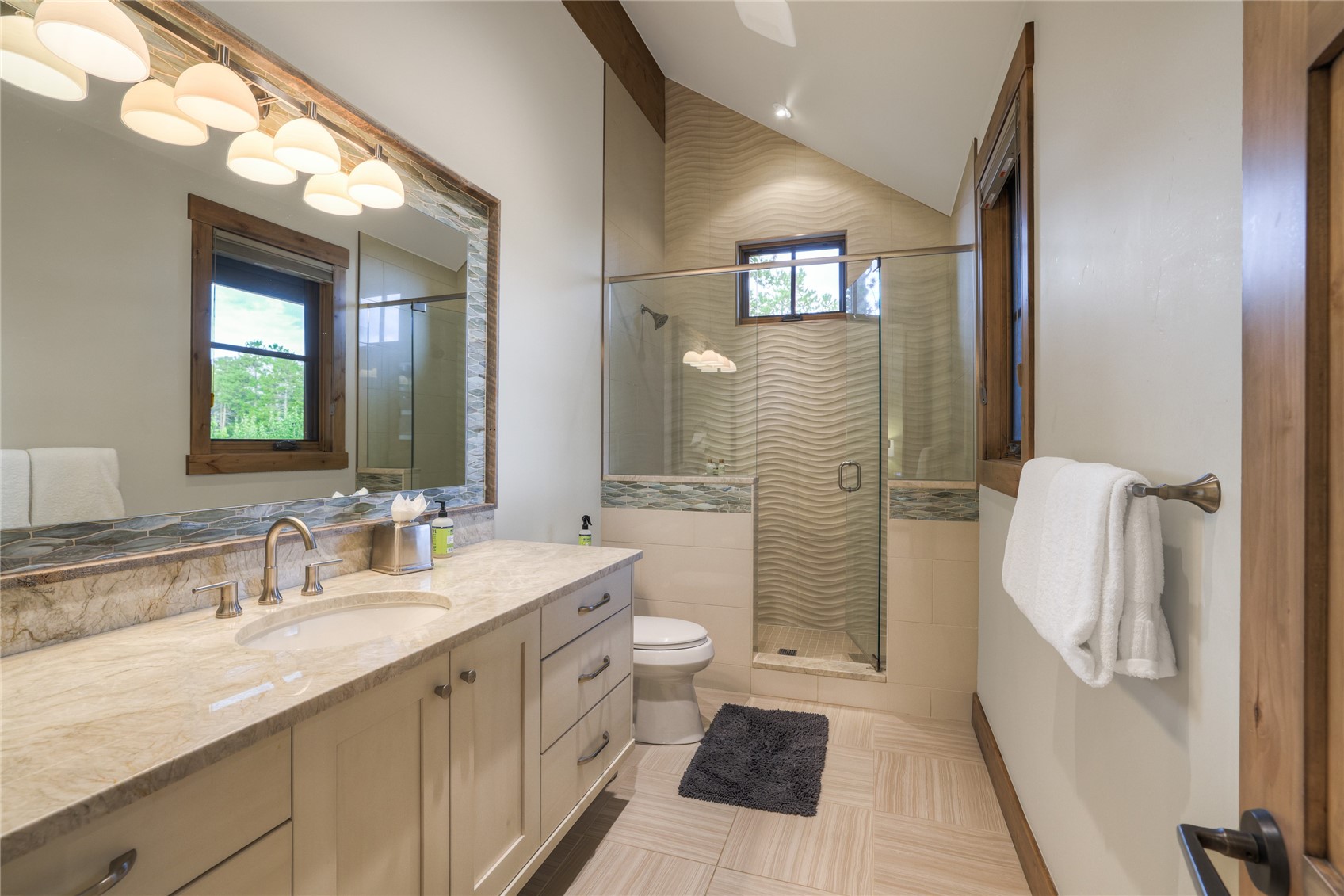 422 Timber Trail ROAD